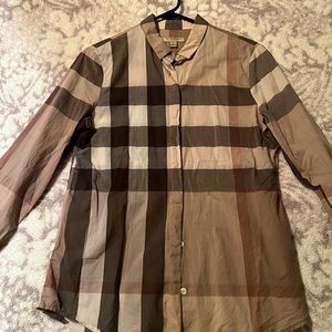 Burberry dress shirt women’s small